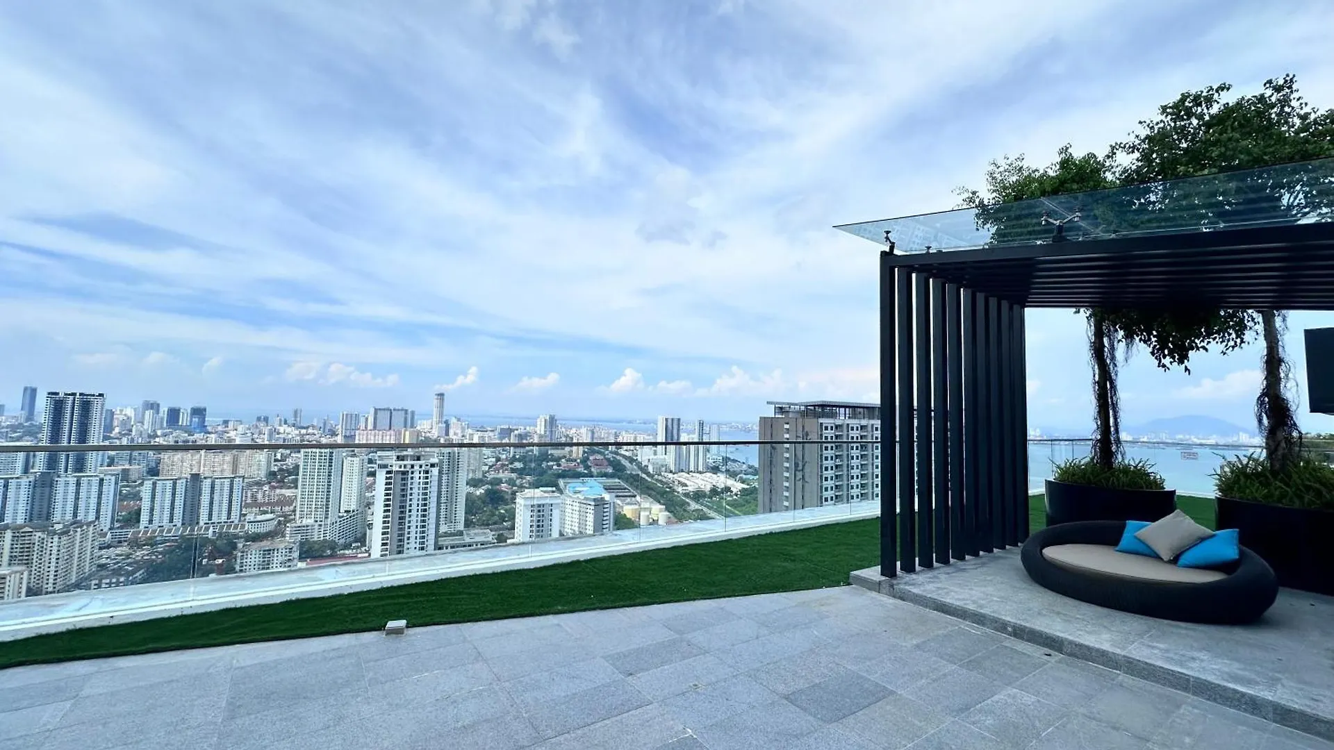 Apartment New In Town Area Urban Suites Jelutong