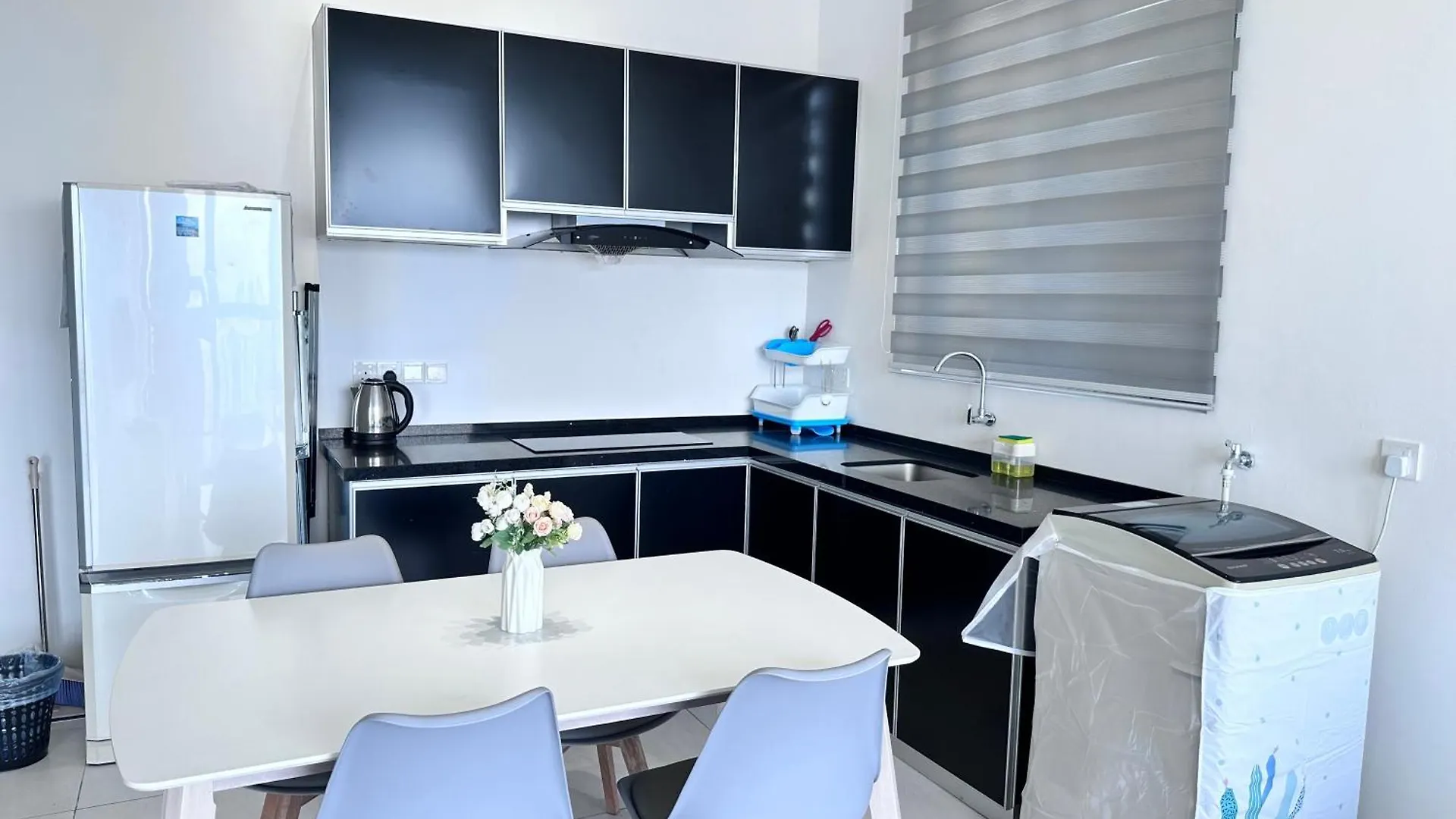 New In Town Area Urban Suites Jelutong
